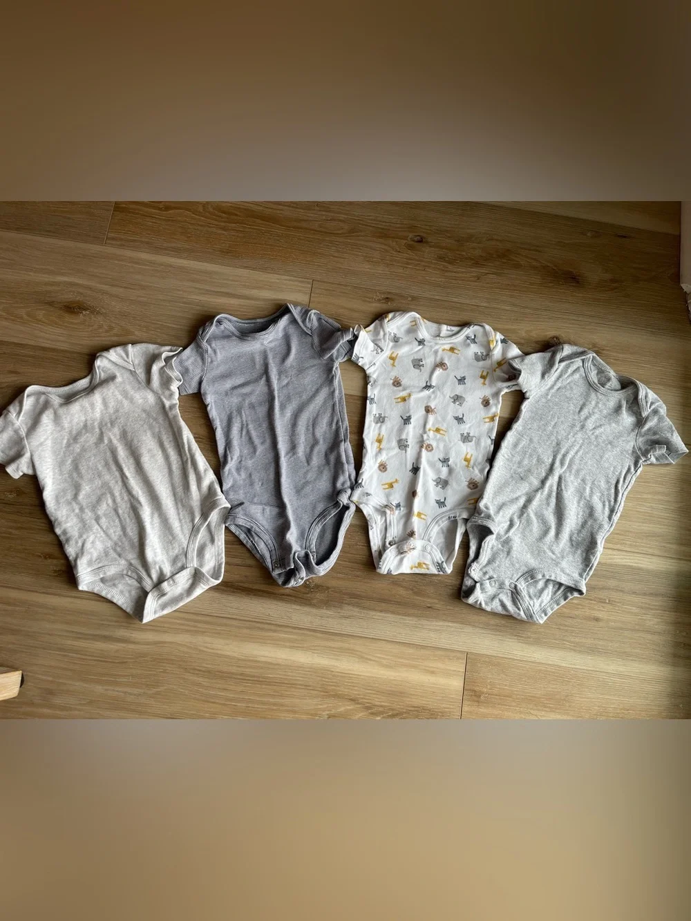 Carter's Onesies (Set of 4)